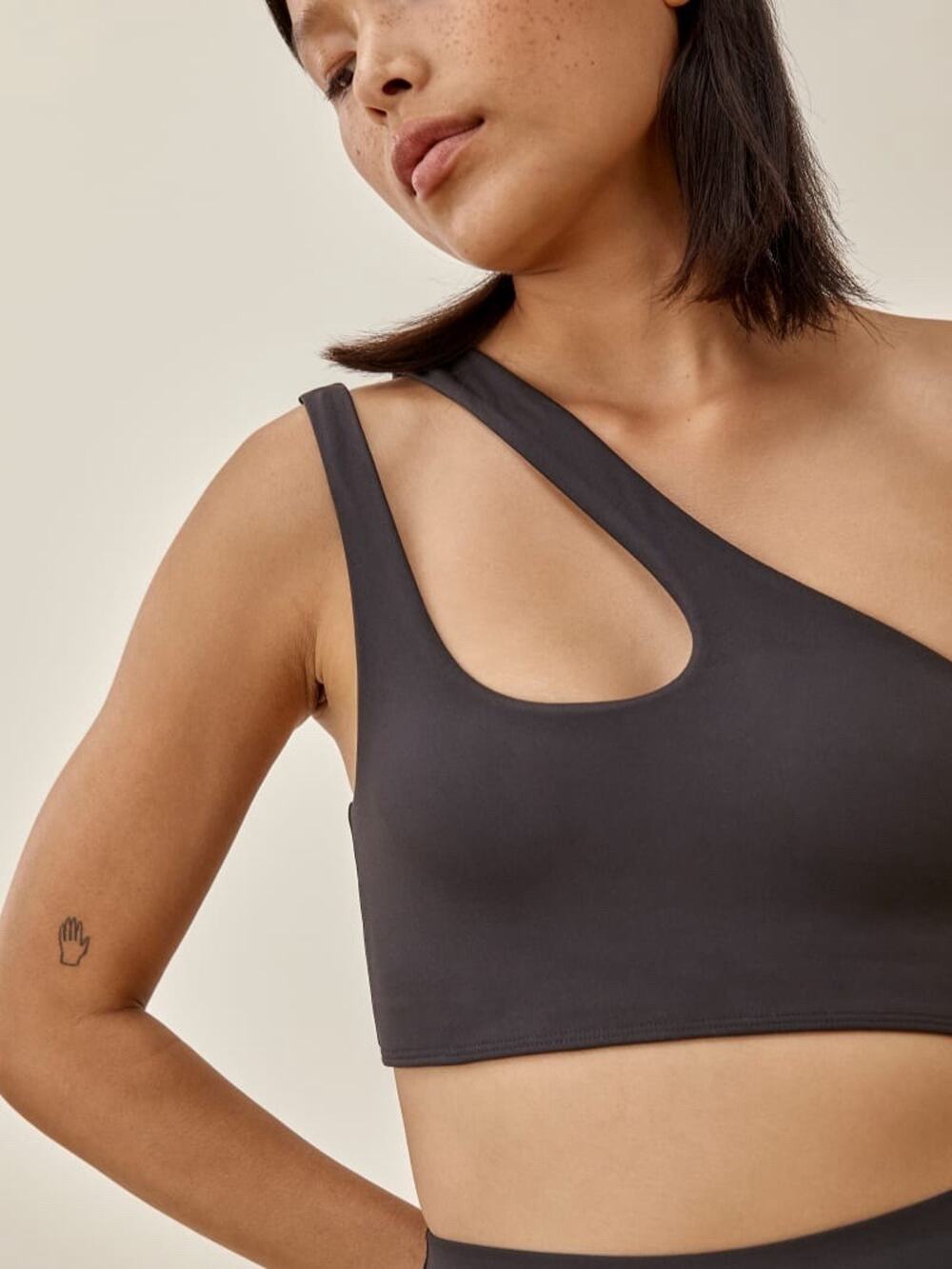 Reformation Simone EcoMove Black Asymmetrical Cut Out Sports Bra Size S
